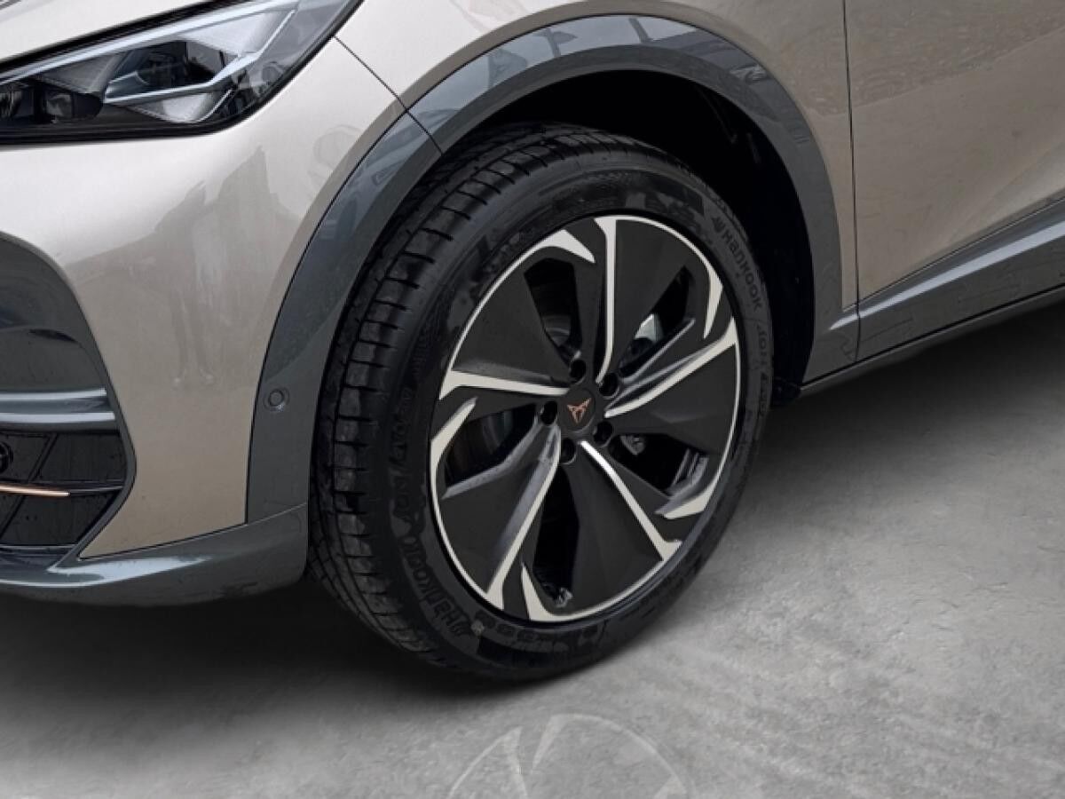 Cupra Tavascan 4Drive VZ Dual Engine LED KLIMA NAVI PDC KEYLESS GO