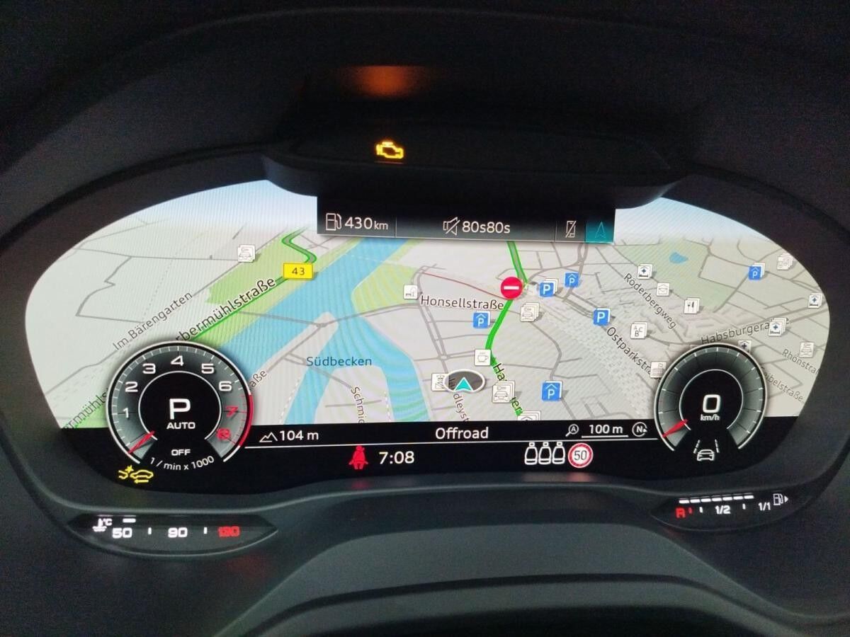 Audi Q2 35 TFSI S tronic S line MatrixLED Leder Tempomat