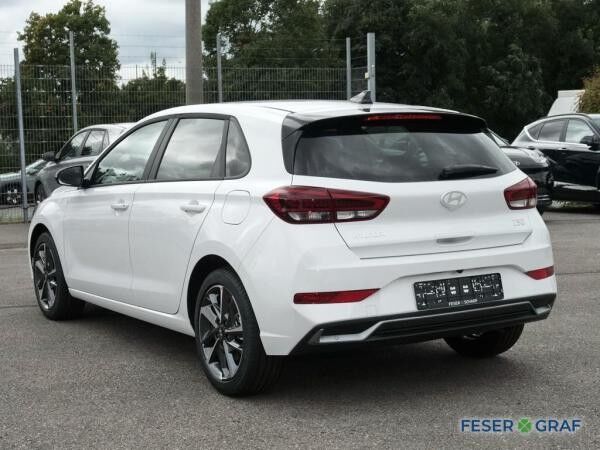 Hyundai i30 ADVANTAGE NAVI KAMERA LED CARPLAY SHZ LHZ