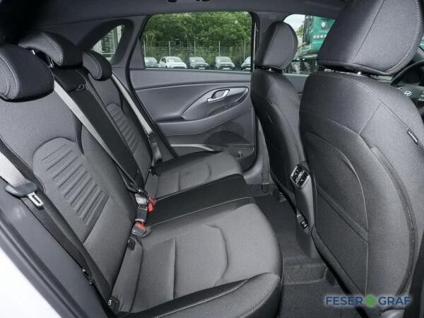 Hyundai i30 ADVANTAGE NAVI KAMERA LED CARPLAY SHZ LHZ