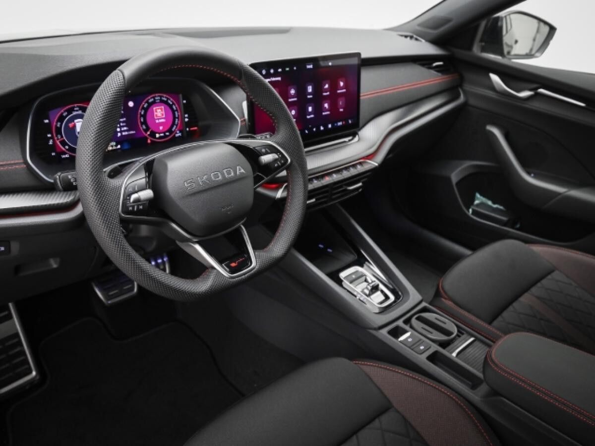 Skoda Octavia Combi RS 2.0 TSI Navi Kamera Matrix