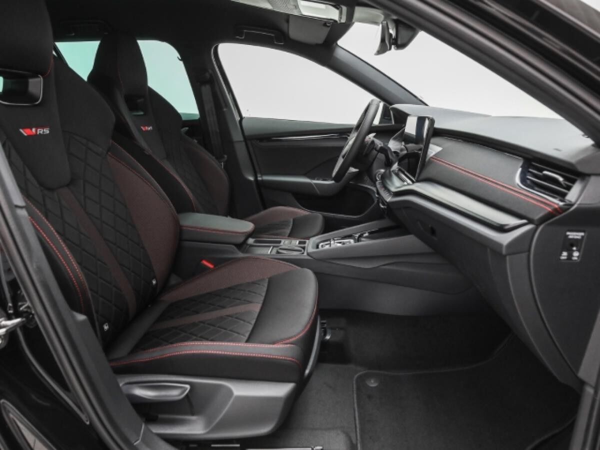 Skoda Octavia Combi RS 2.0 TSI Navi Kamera Matrix