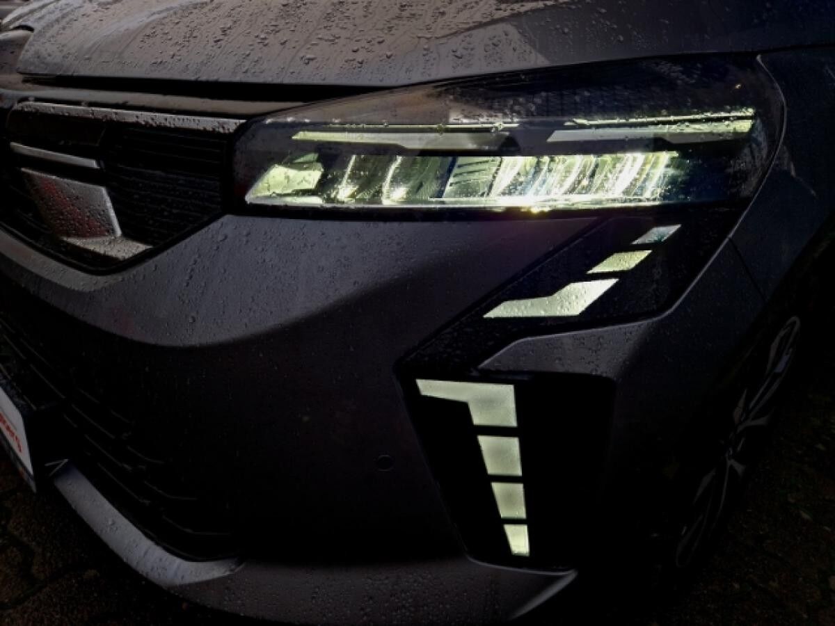 Mitsubishi Colt Plus 1.6 Hybrid Autom.🔥Sofort verfügbar😍❗PDC/NAVI/AppleCarPlay/digit.Cockpit/DAB💥