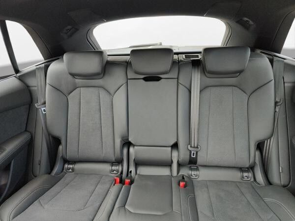 Audi Q8 SUV 55 TFSI e quattro tiptronic