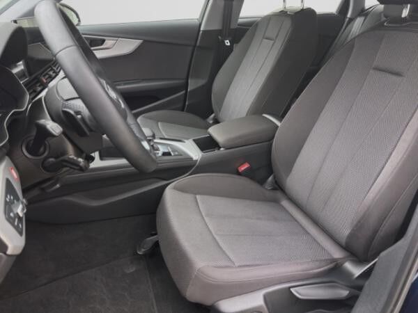 Audi A4 Avant 35 TDI BUSINESS STDHZG eKLAPPE NAVI PDC
