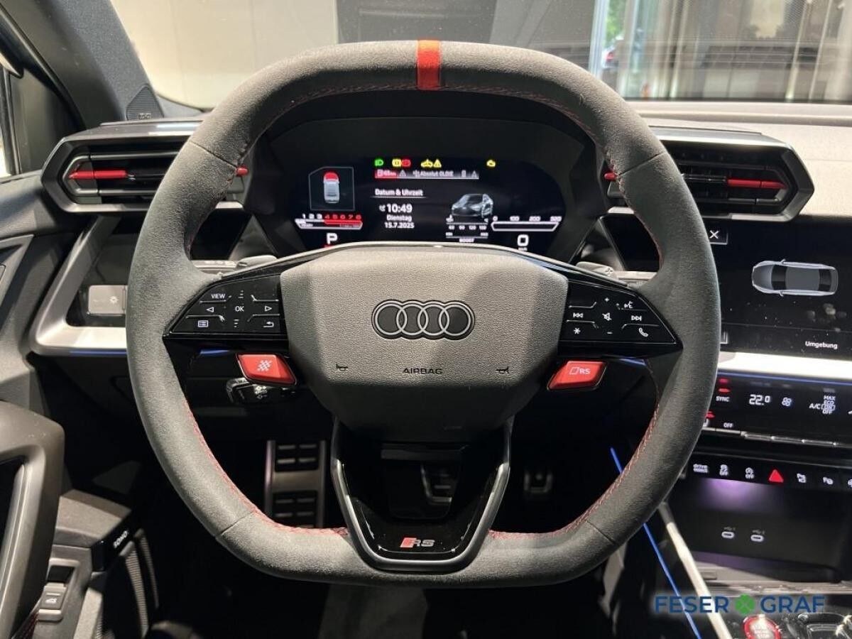 Audi RS3 Limousine Matrix/SportAGA/Vmax280Kmh/360°Cam