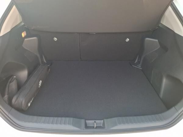 Toyota Yaris Cross 1.5 Business +R Kam+CarPlay+SHZ+LED+