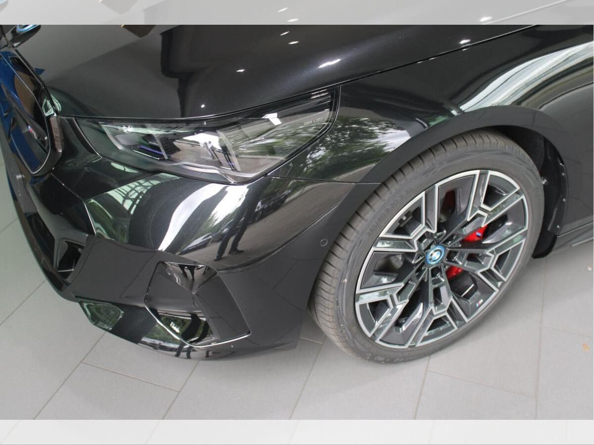 BMW i5 M60 xDrive AKTION:INKL.WRK+M PRO+20 LM+PANODACH+HEAD-UP+ACC+E-SITZ+TRAVEL