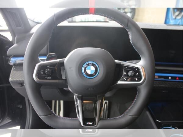 BMW i5 M60 xDrive M PRO+20 LM+PANODACH+HEAD-UP+ACC+E-SITZ+TRAVEL