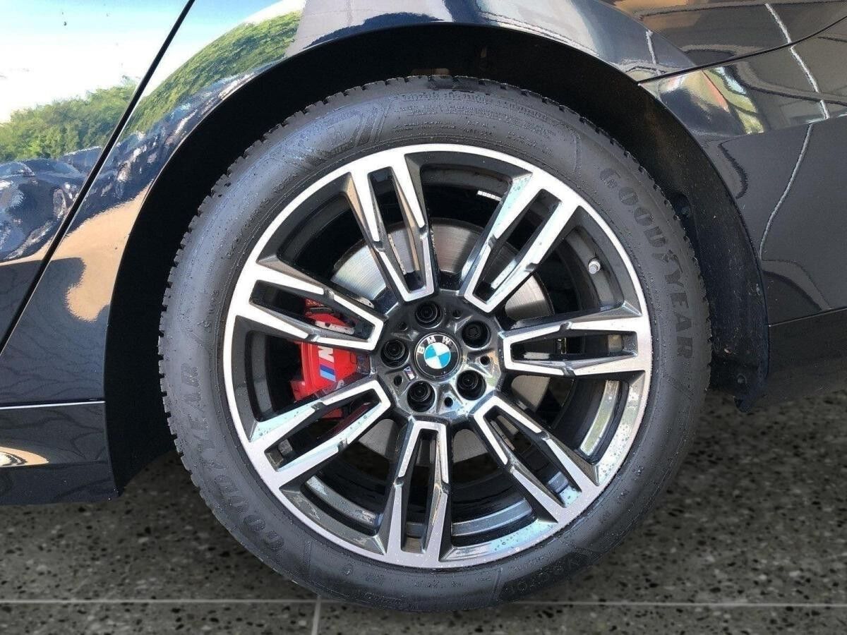 BMW 540 d xDrive Touring AKTION M-PRO STHZ AHK BMW 540 d xDrive Touring AKTION M-PRO STHZ AHK