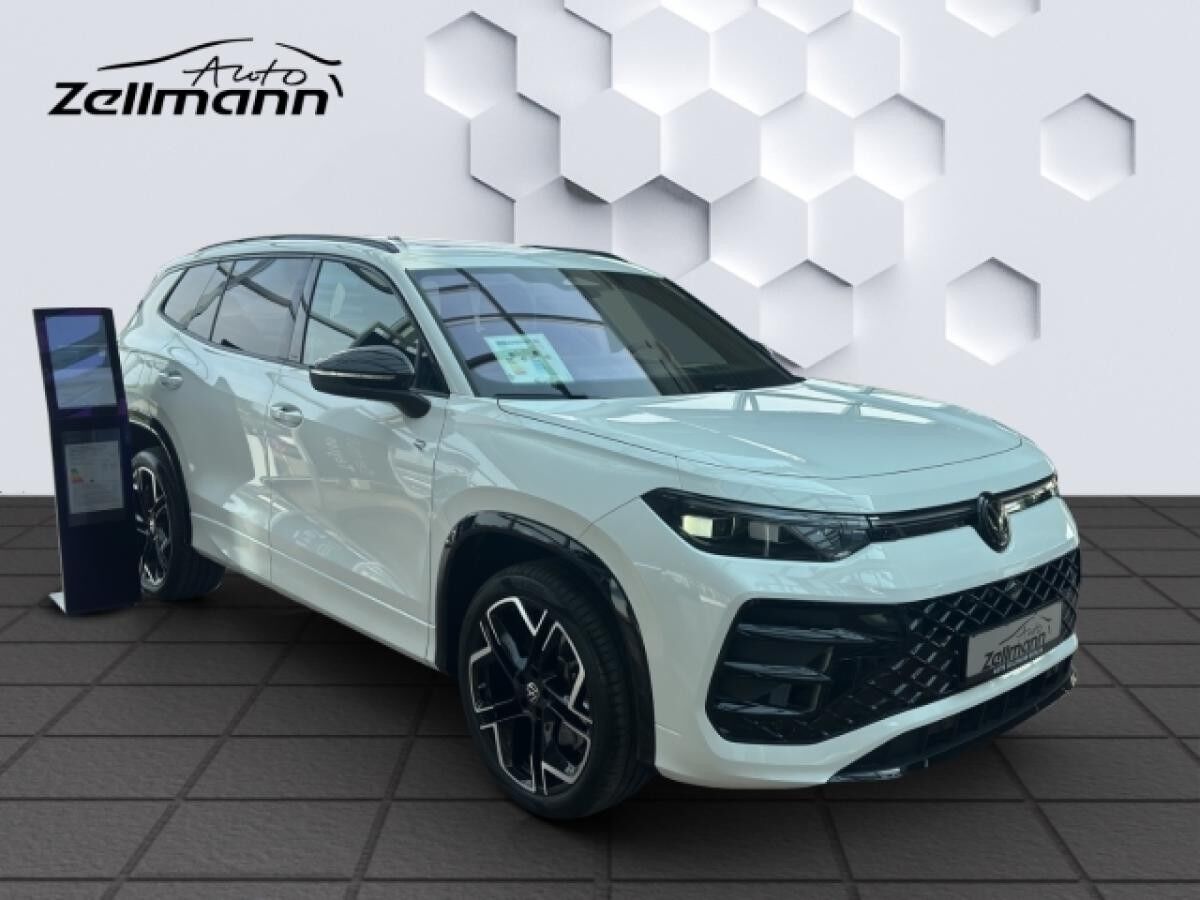 Volkswagen Tayron R-Line 1,5l eHybrid DSG AD AHK Leder Soundsystem Klimaautom SD Verkehrszeichenerk.