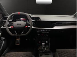 Audi RS3 Limousine / RS-Dynamikpaket / Exclusive Kreide / Schalensitze / Carbonpaket