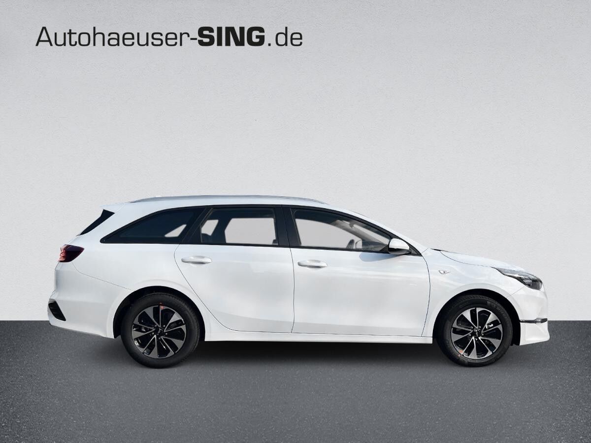 Kia Ceed SW Kombi Automatik Navi SHZ Kamera AppleCar