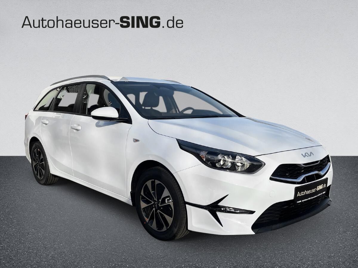 Kia Ceed SW Kombi Automatik Navi SHZ Kamera AppleCar