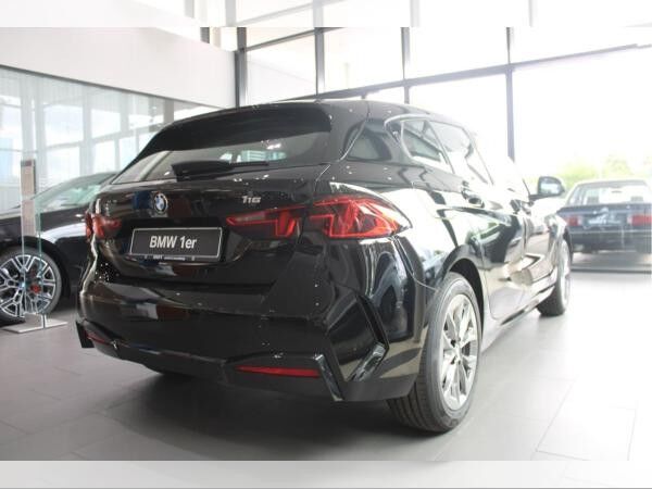 BMW 116 KLIMA.AUTO+17LM+AHK+RÜCKFAHRKAMERA+NAVI+SITZHEIZUNG