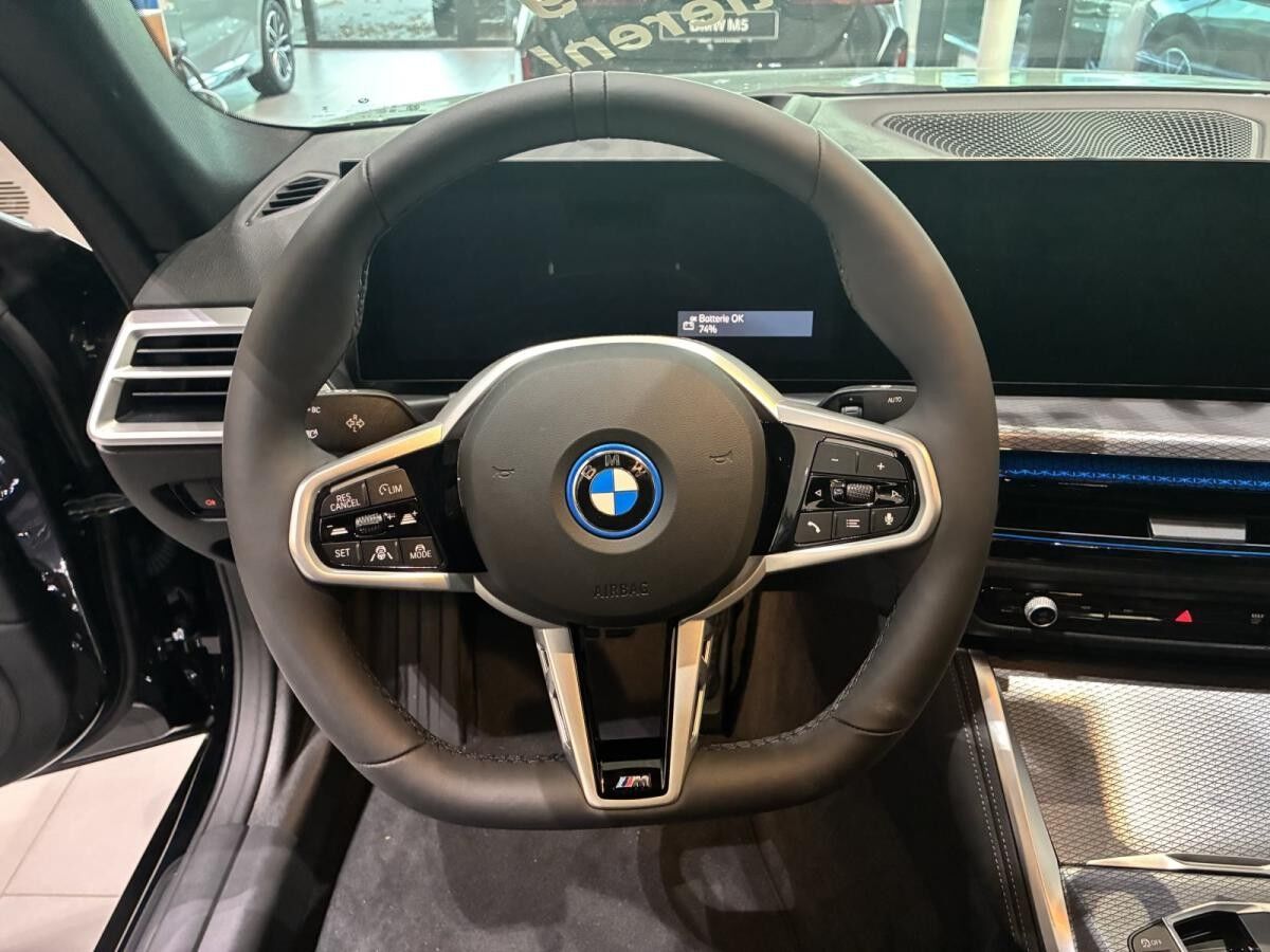 BMW i4 eDrive35 AKTION:INKL.WKR+M Sport+0,25DW+18LM+AHK+HEADUP+COMFORTPAKET