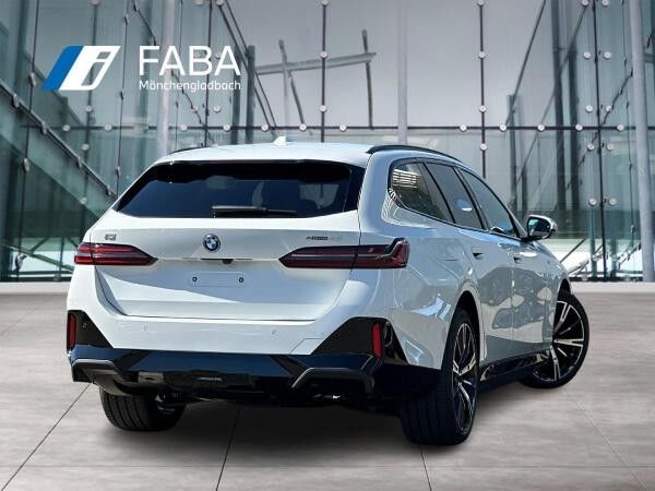 BMW i5 eDrive40 Touring M Sportpaket HK HiFi DAB