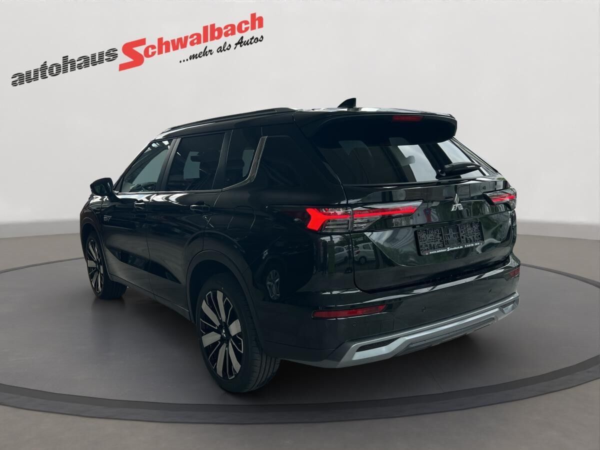 Mitsubishi Outlander 2.4 PHEV INTRO EDITION