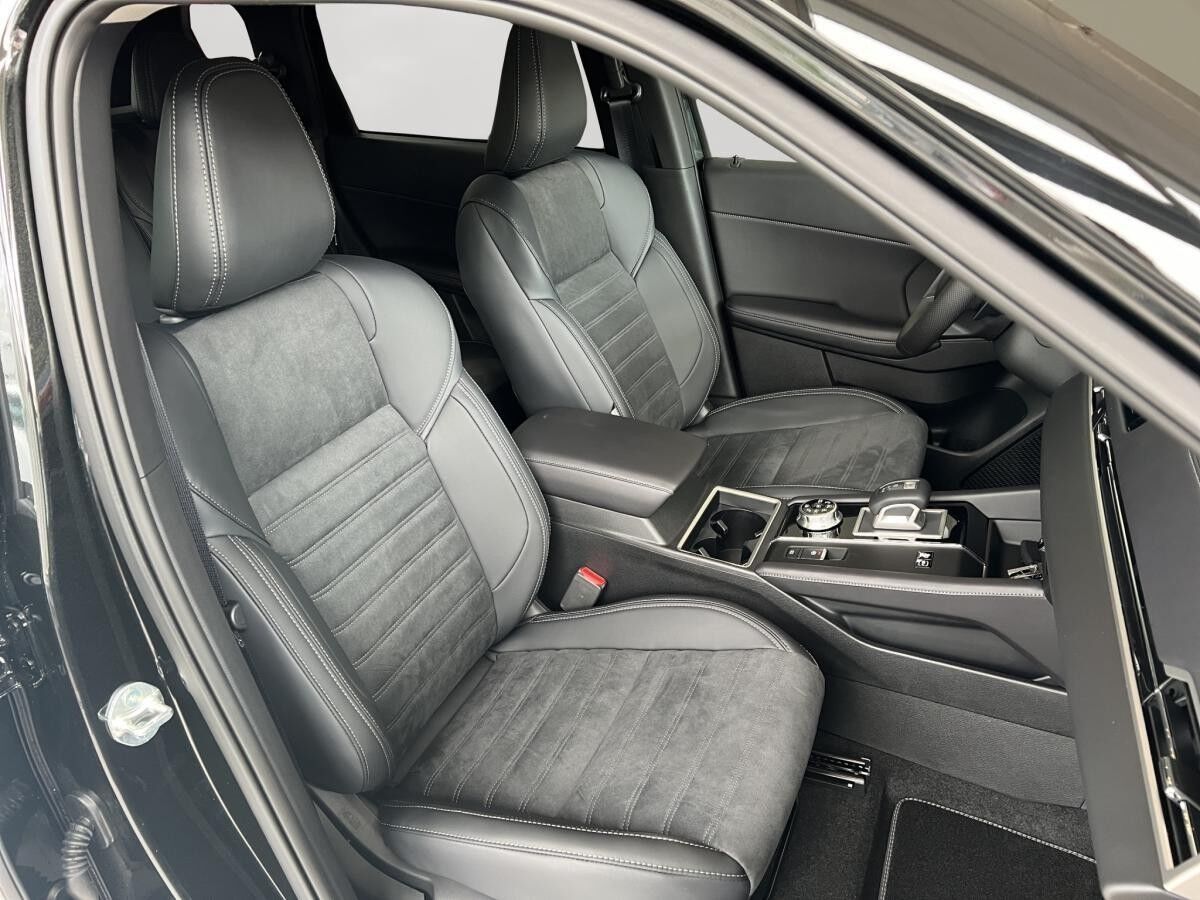 Mitsubishi Outlander 2.4 PHEV INTRO EDITION