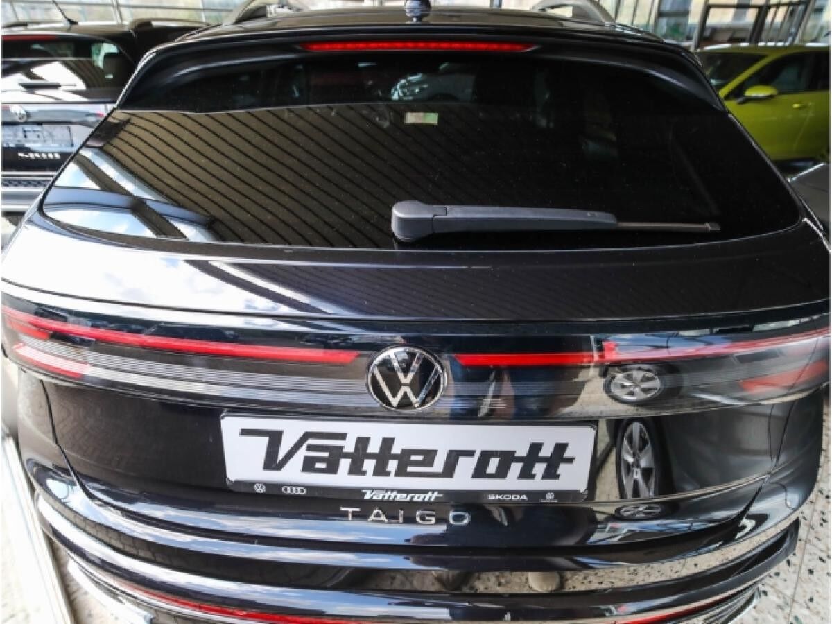 Volkswagen Taigo R-Line 1.5 TSI DSG AHK Navi Kamera IQ.Light