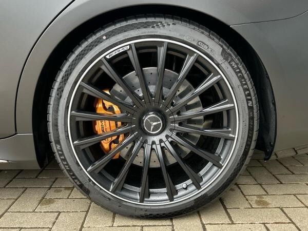 Mercedes-Benz S 63 AMG E-Performance Night Keramik Chauffeur-P