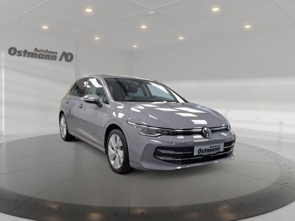 Volkswagen Golf VIII 1.5 eTSI Style AHK ACC Massage Matrix