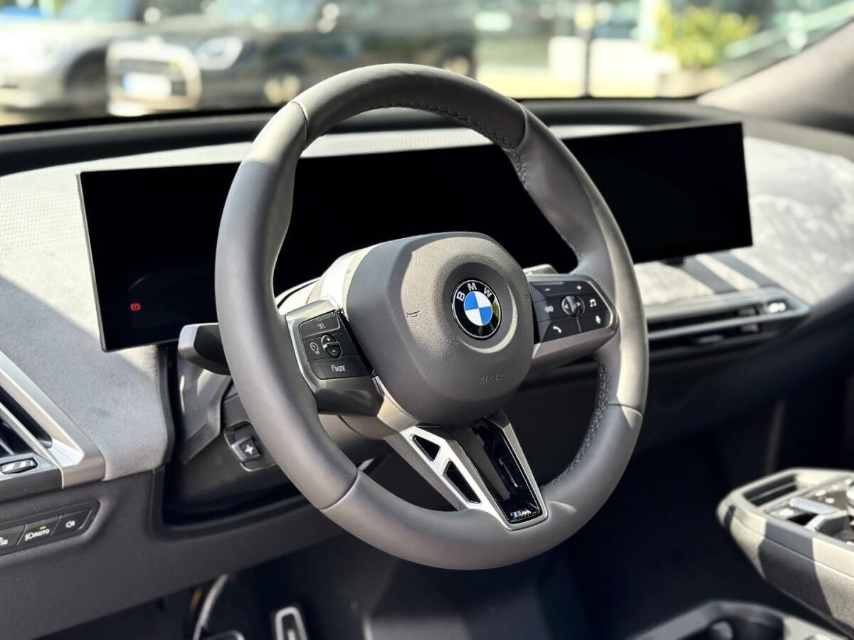 BMW ix xDrive45 M Sportpaket HK HiFi DAB LED RFK