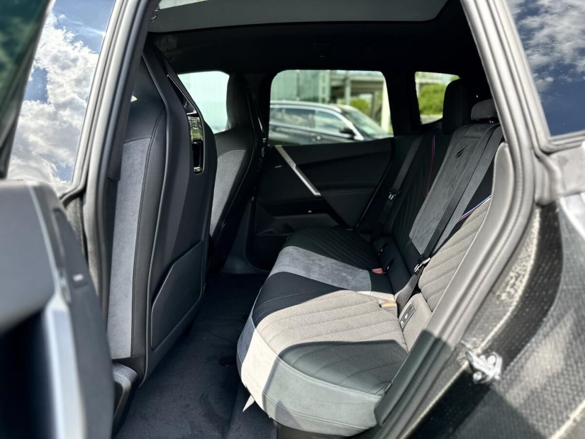 BMW ix xDrive45 M Sportpaket HK HiFi DAB LED RFK