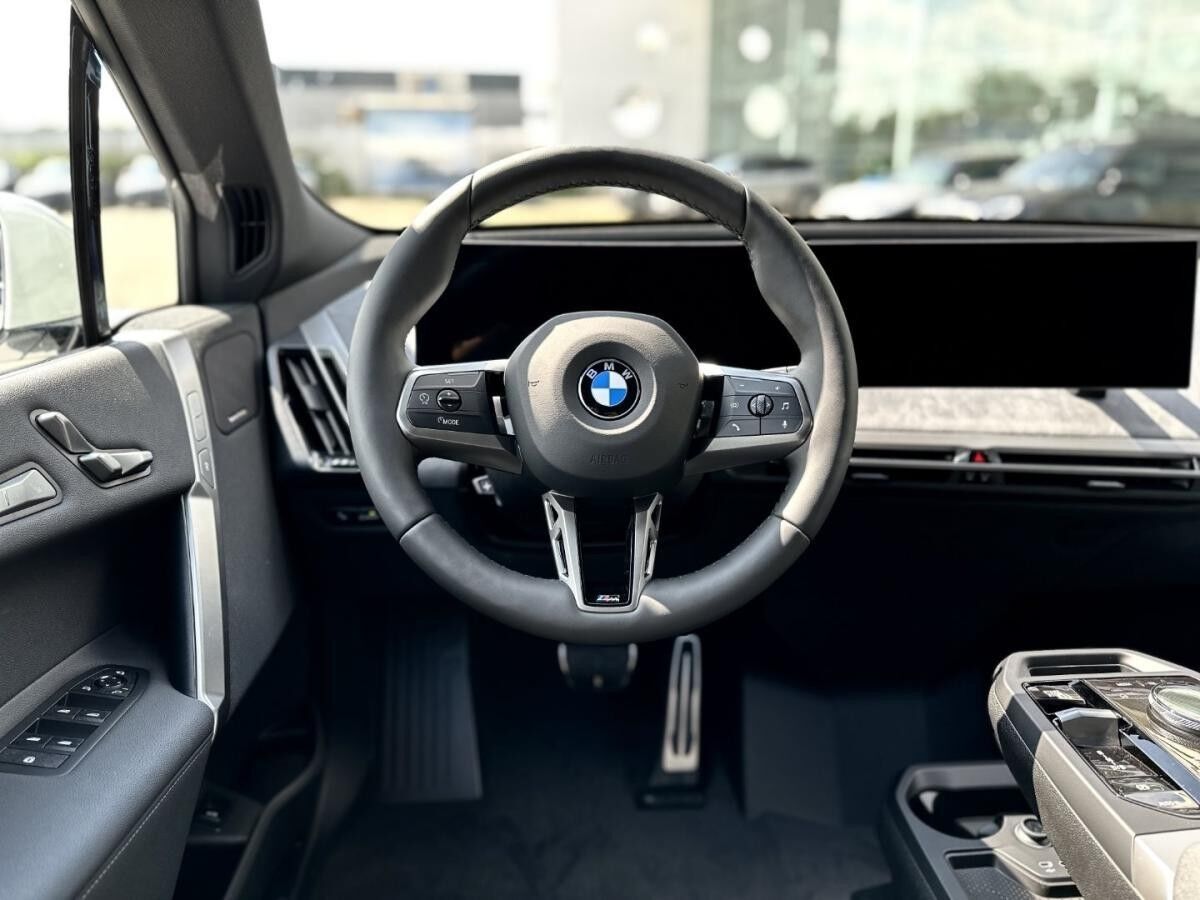 BMW ix xDrive45 M Sportpaket HK HiFi DAB LED RFK