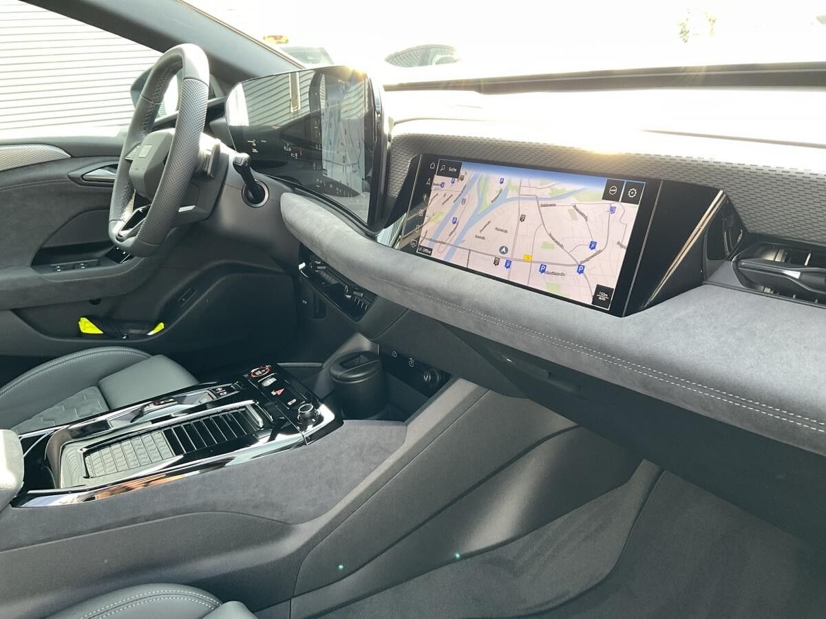 Audi A6 e-tron A6 Avant e-tron performance Matrix AHK 21 360