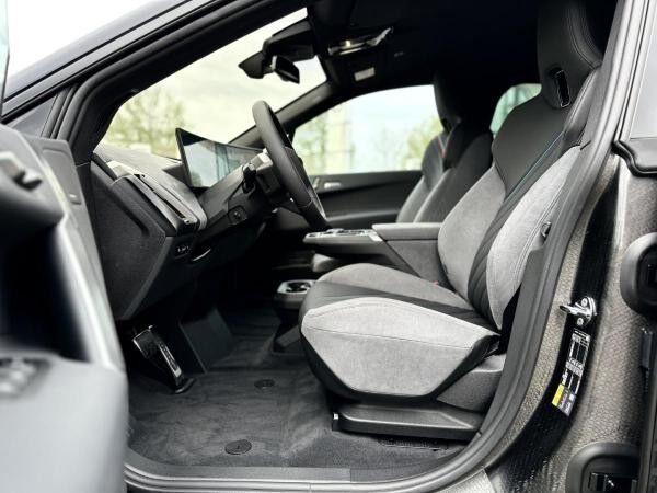 BMW ix xDrive45 M Sportpaket HK HiFi DAB LED RFK