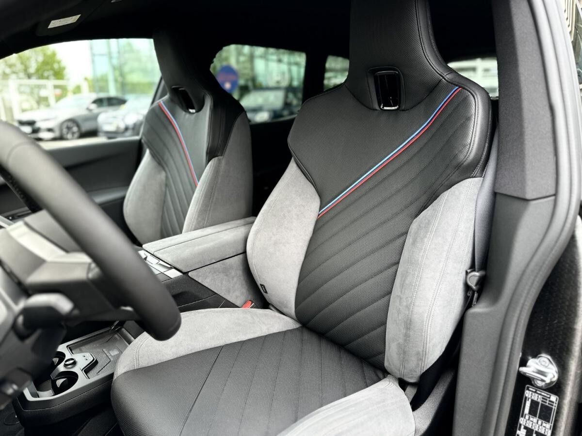 BMW ix xDrive45 M Sportpaket HK HiFi DAB LED RFK