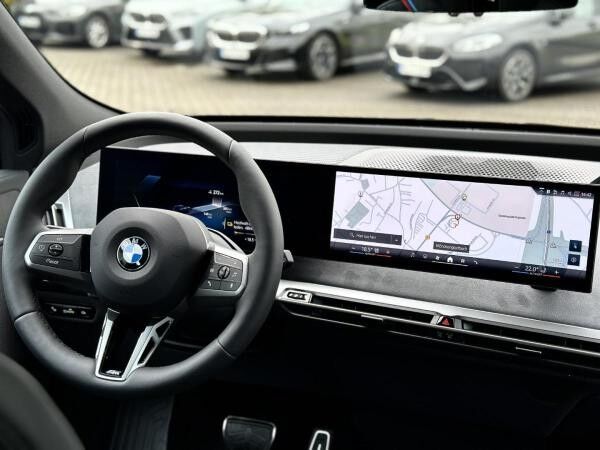 BMW ix xDrive45 M Sportpaket HK HiFi DAB LED RFK