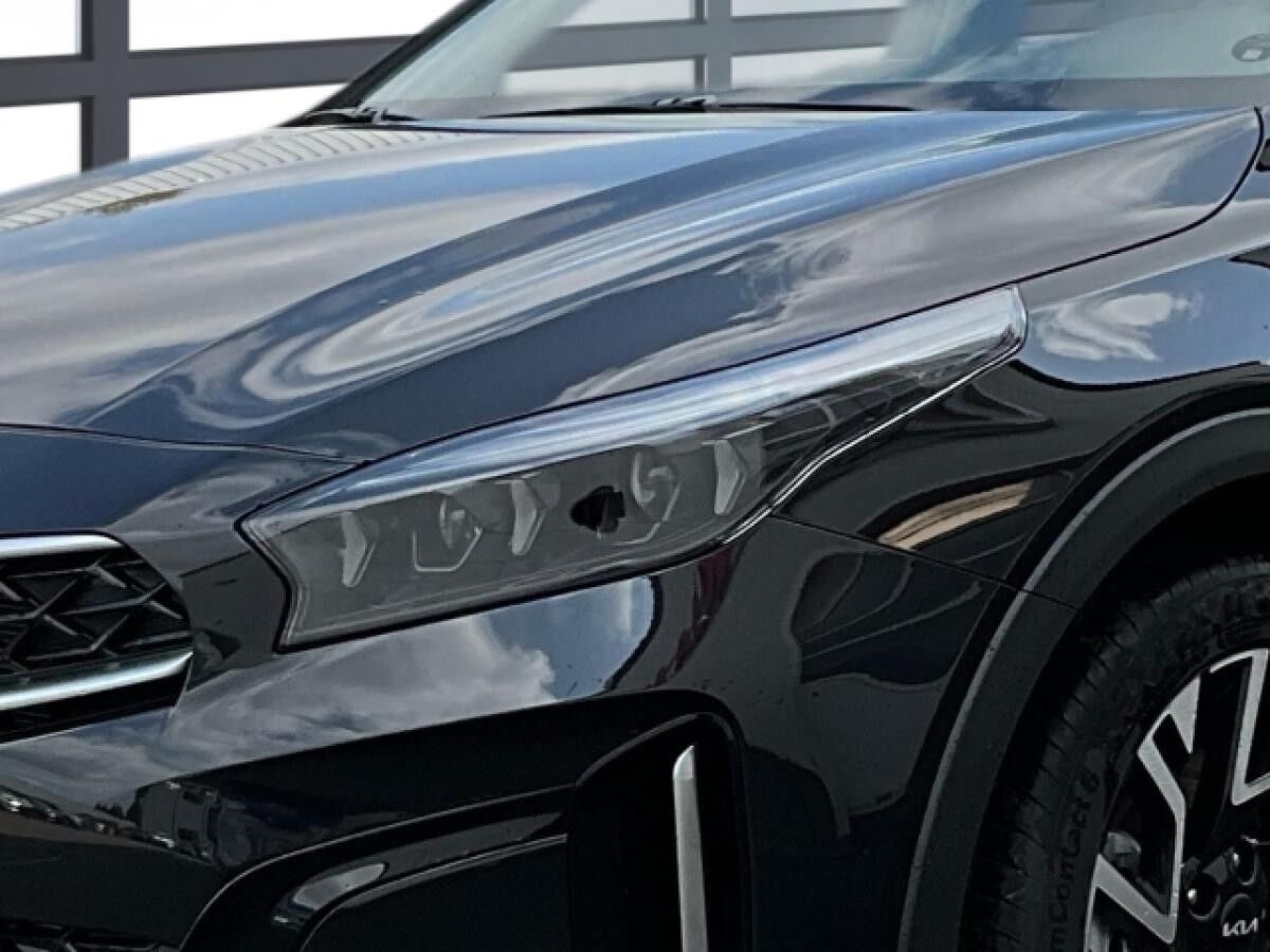 Kia XCeed 1.5T VIS % KOM NAVI LED Klimaautom DAB SHZ LenkradHZG Rückfahrkam.