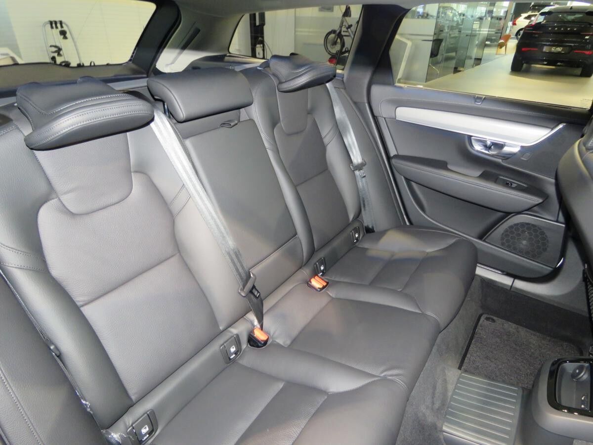 Volvo V90 T6 Recharge AWD Plus Dark