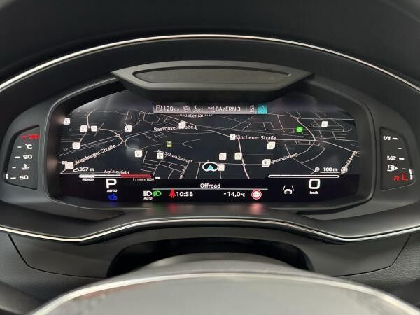 Audi RS6 Avant performance 360°+HuD+Keramik+Pano+Sthz