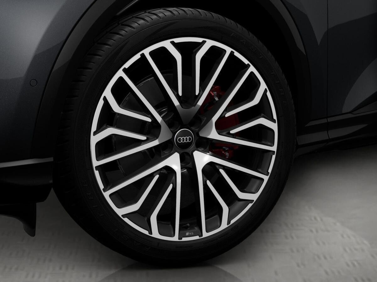 Audi Q5 SUV TDI quattro S line Navi LED Pano AHK 360° Audi Q5 SUV TDI quattro S line Navi LED Pano AHK 360°