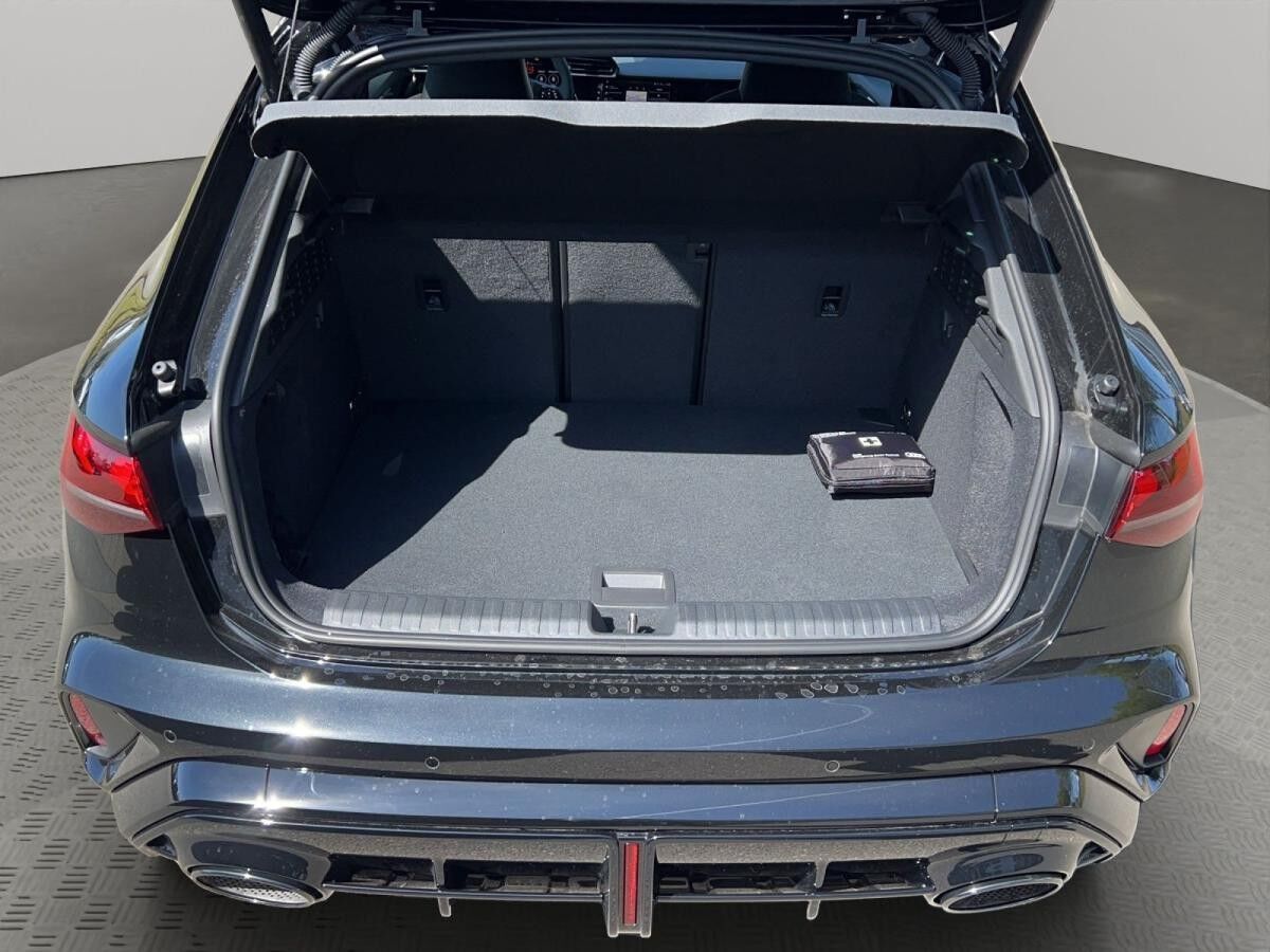 Audi RS3 Sportback S tronic+280 KM/H+MASSAGE Audi RS3 Sportback S tronic+280 KM/H+MASSAGE