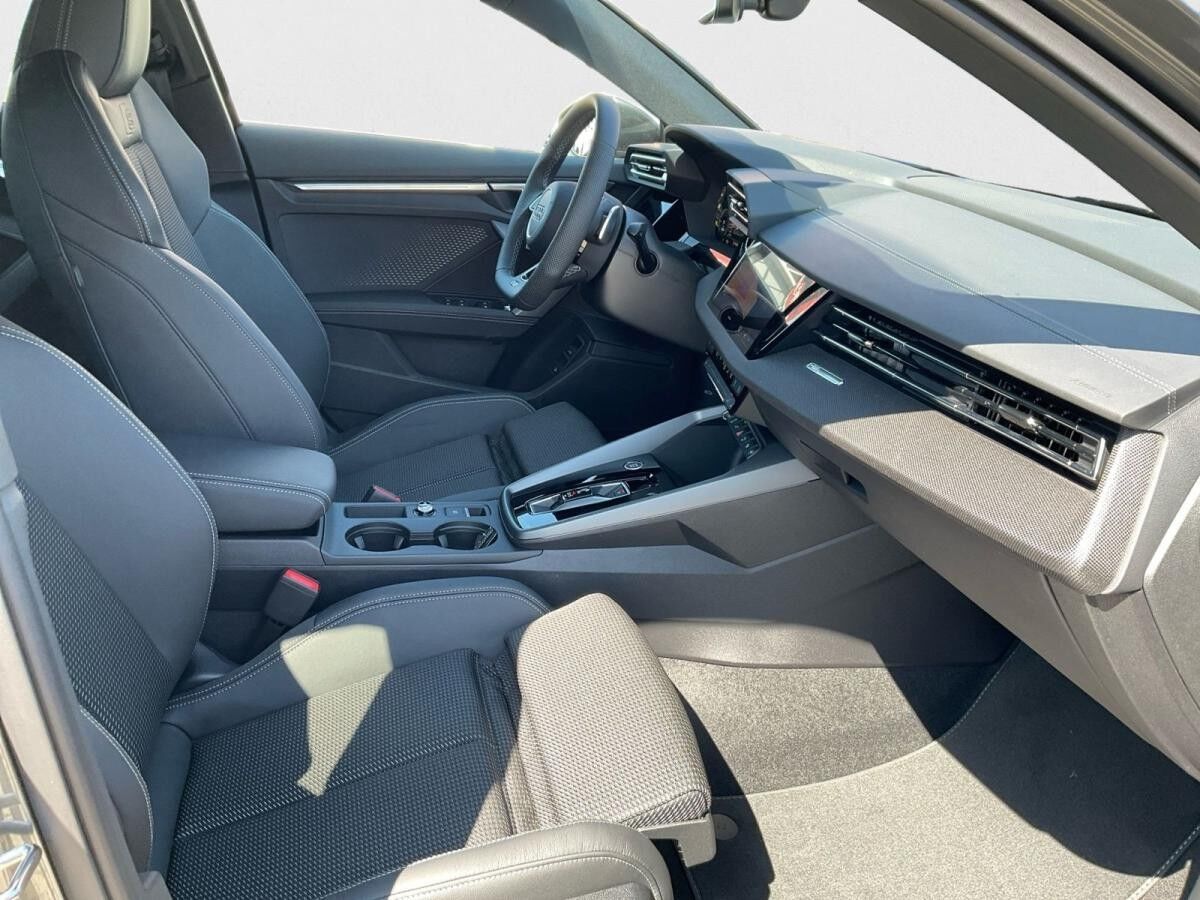 Audi A3 Sportback 40 TFSI e S line Business AHK ACC