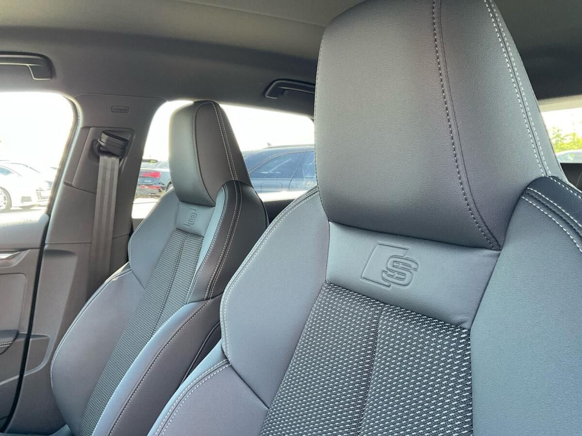 Audi A3 Sportback 40 TFSI e S line Business AHK ACC