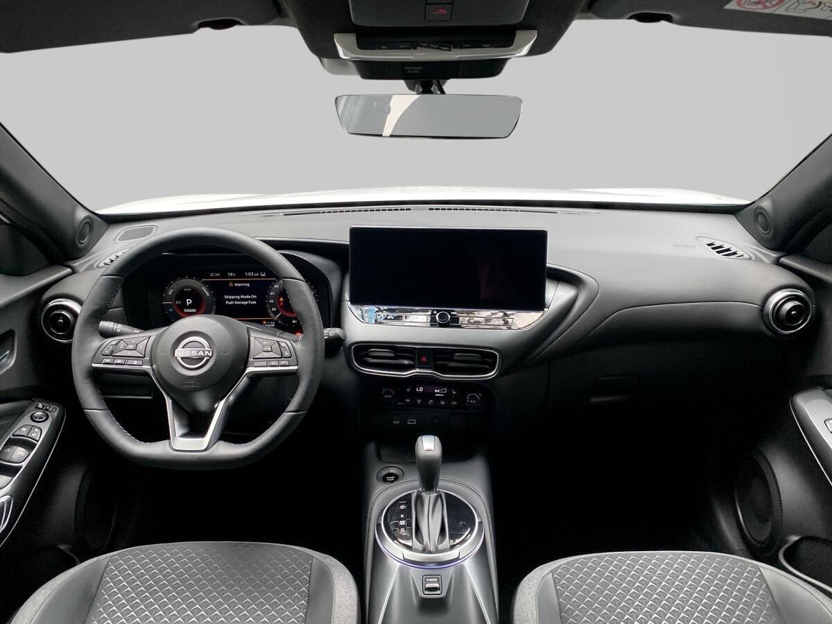 Nissan Juke N-Connecta 1.6 L Hybrid 4AMT Automatik