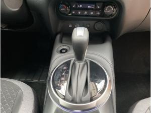 Nissan Juke N-Connecta 1.6 L Hybrid 4AMT Automatik