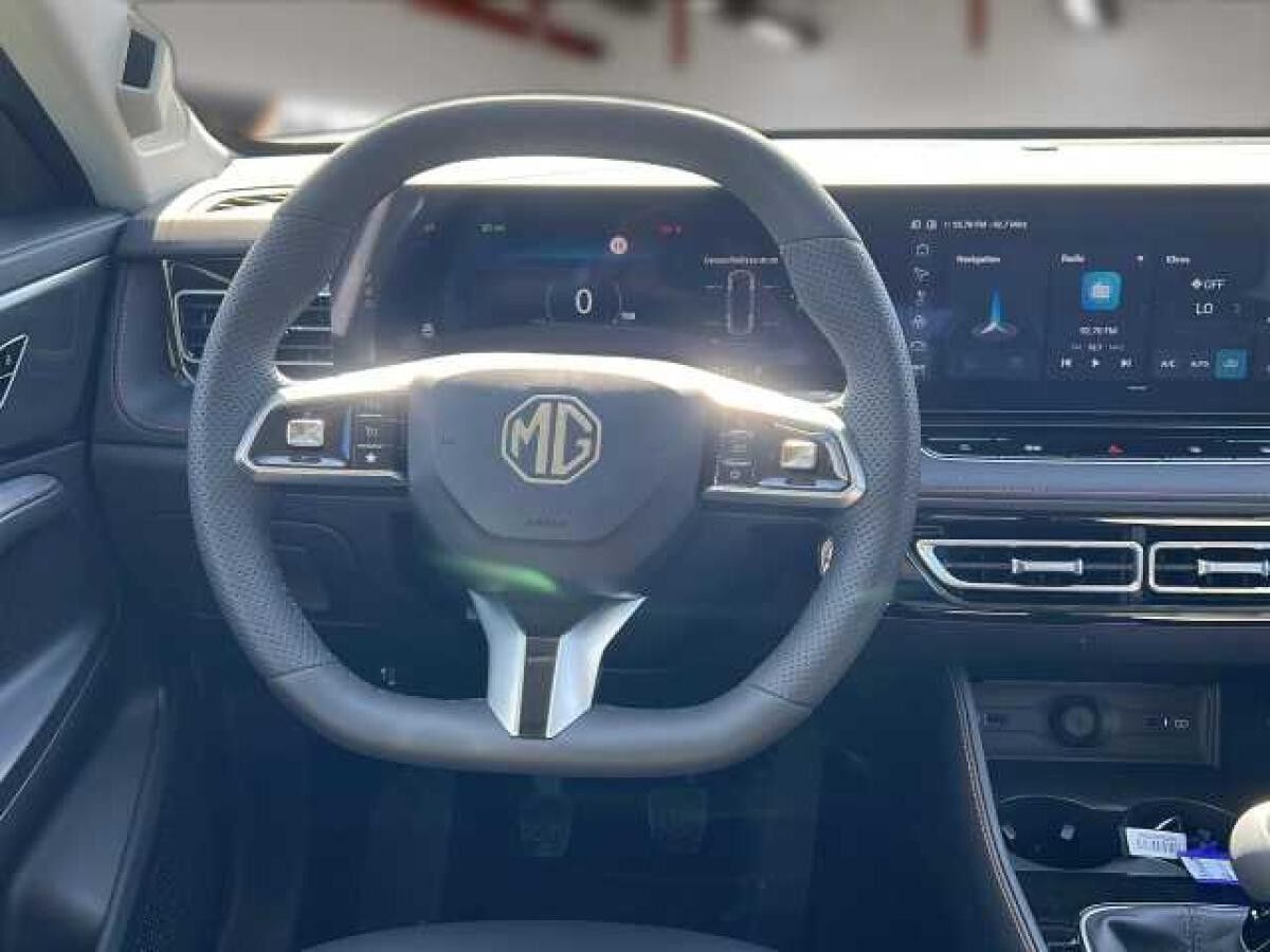 MG HS Luxury+360°+Sitzheizung +7Jahre Garantie