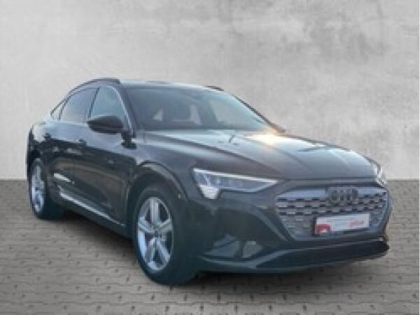 Audi Q8 Sportback e-tron 55 quattro(GET)