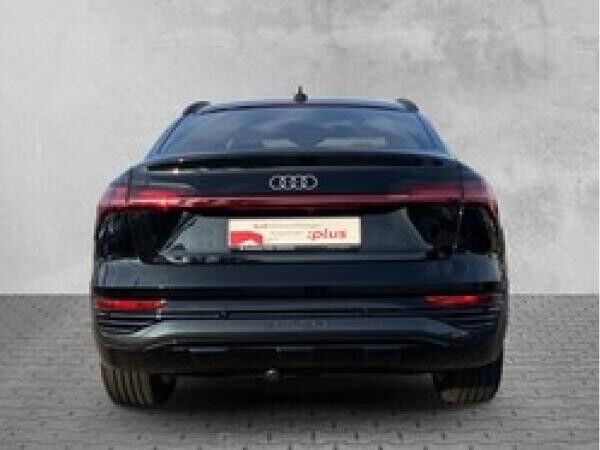 Audi Q8 Sportback e-tron 55 quattro(GET)