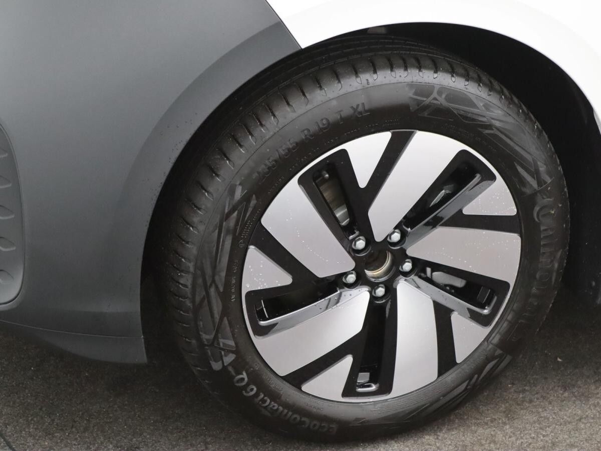 Volkswagen ID.Buzz Cargo Heck / AHK,LED,RFK,ACC,App-Connect