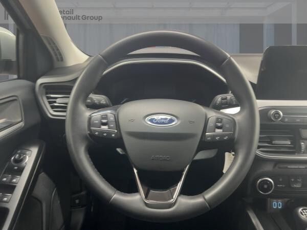 Ford Focus Cool & Connect EcoBoost 100