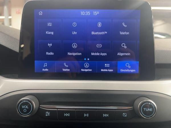 Ford Focus Cool & Connect EcoBoost 100