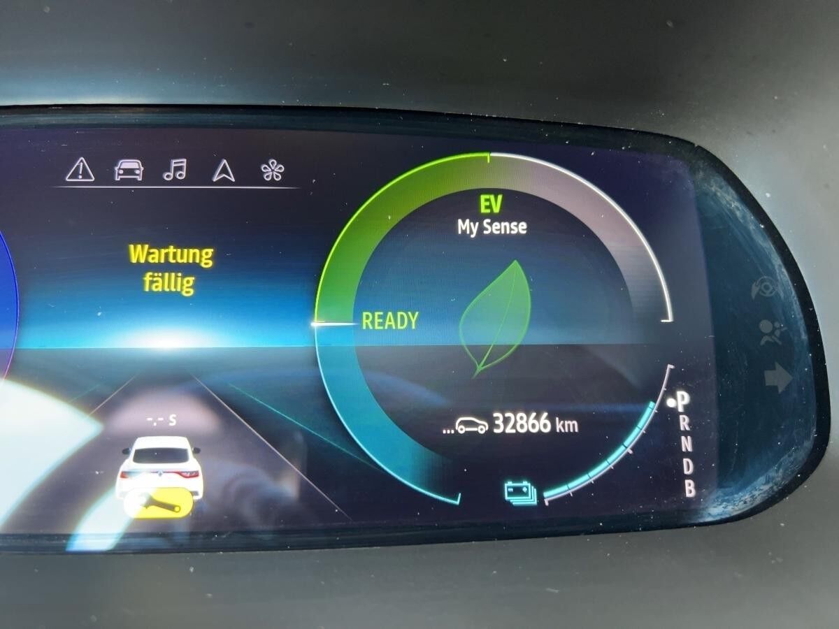 Renault Arkana TECHNO E-TECH Hybrid 145