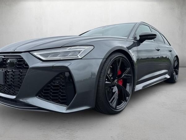 Audi RS6 Avant quattro tiptronic